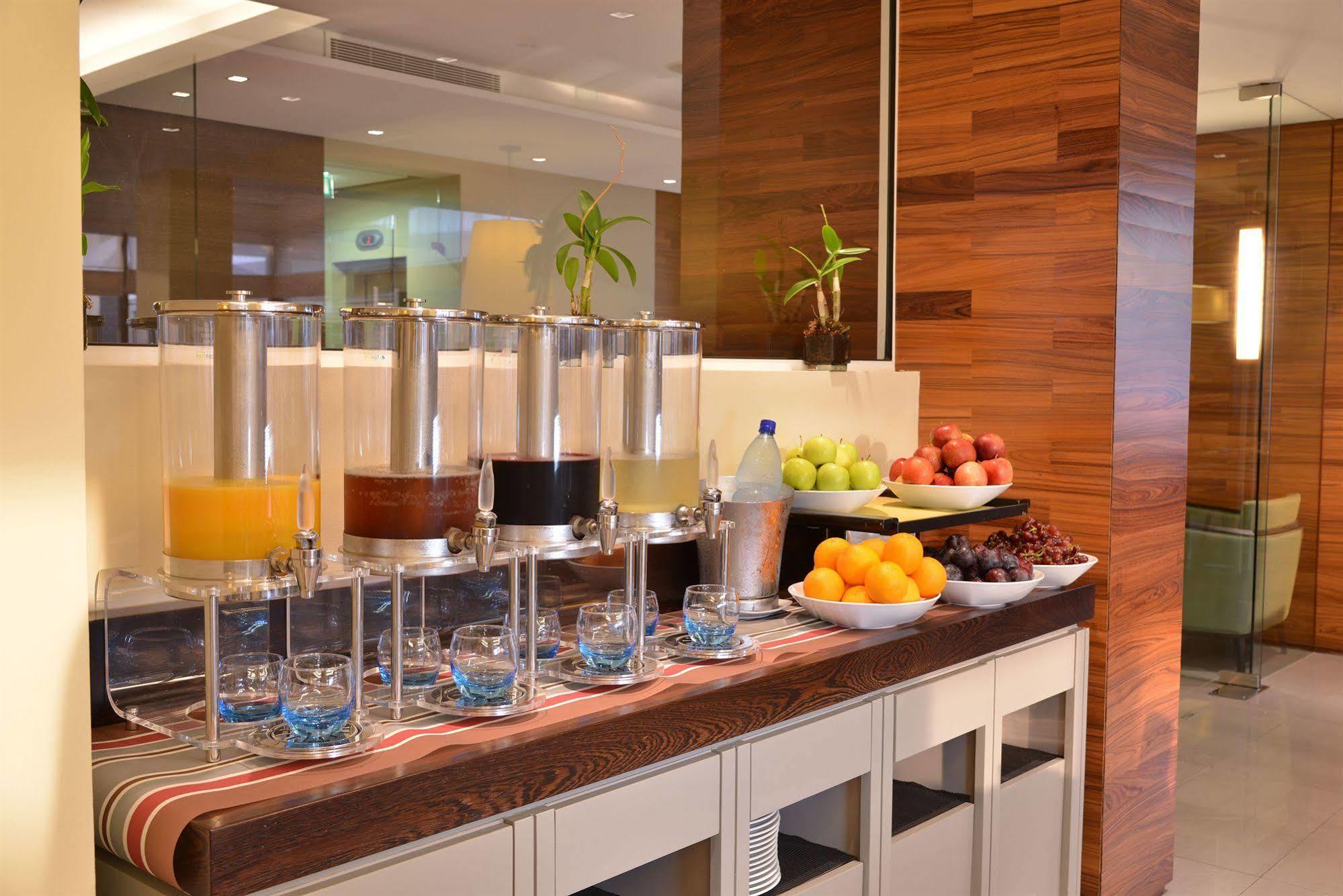 Hotel Le Cristal Libreville Zewnętrze zdjęcie