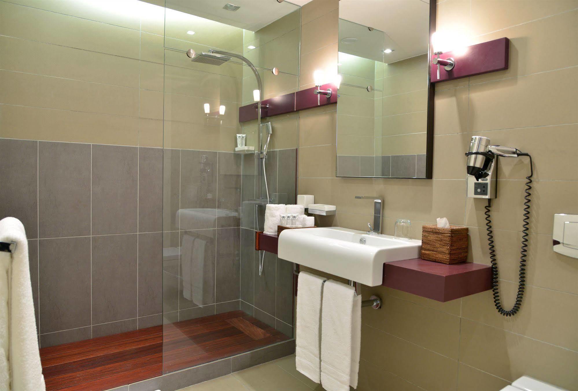 Hotel Le Cristal Libreville Zewnętrze zdjęcie