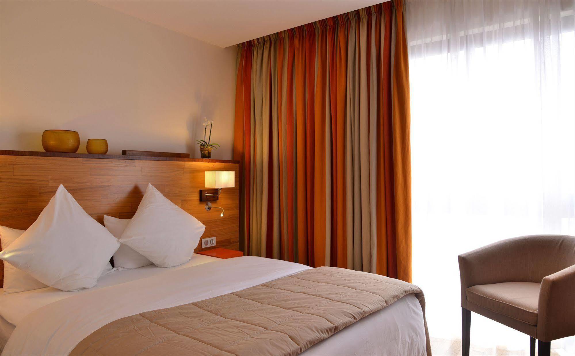 Hotel Le Cristal Libreville Zewnętrze zdjęcie